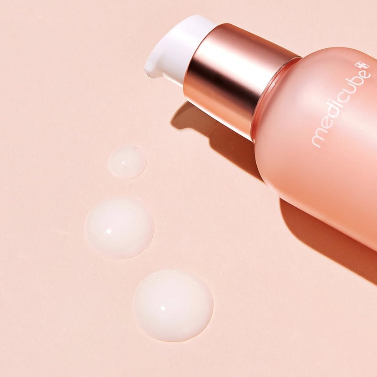 MEDICUBE Triple Collagen Serum 4.0 (55 ml) - Image 3